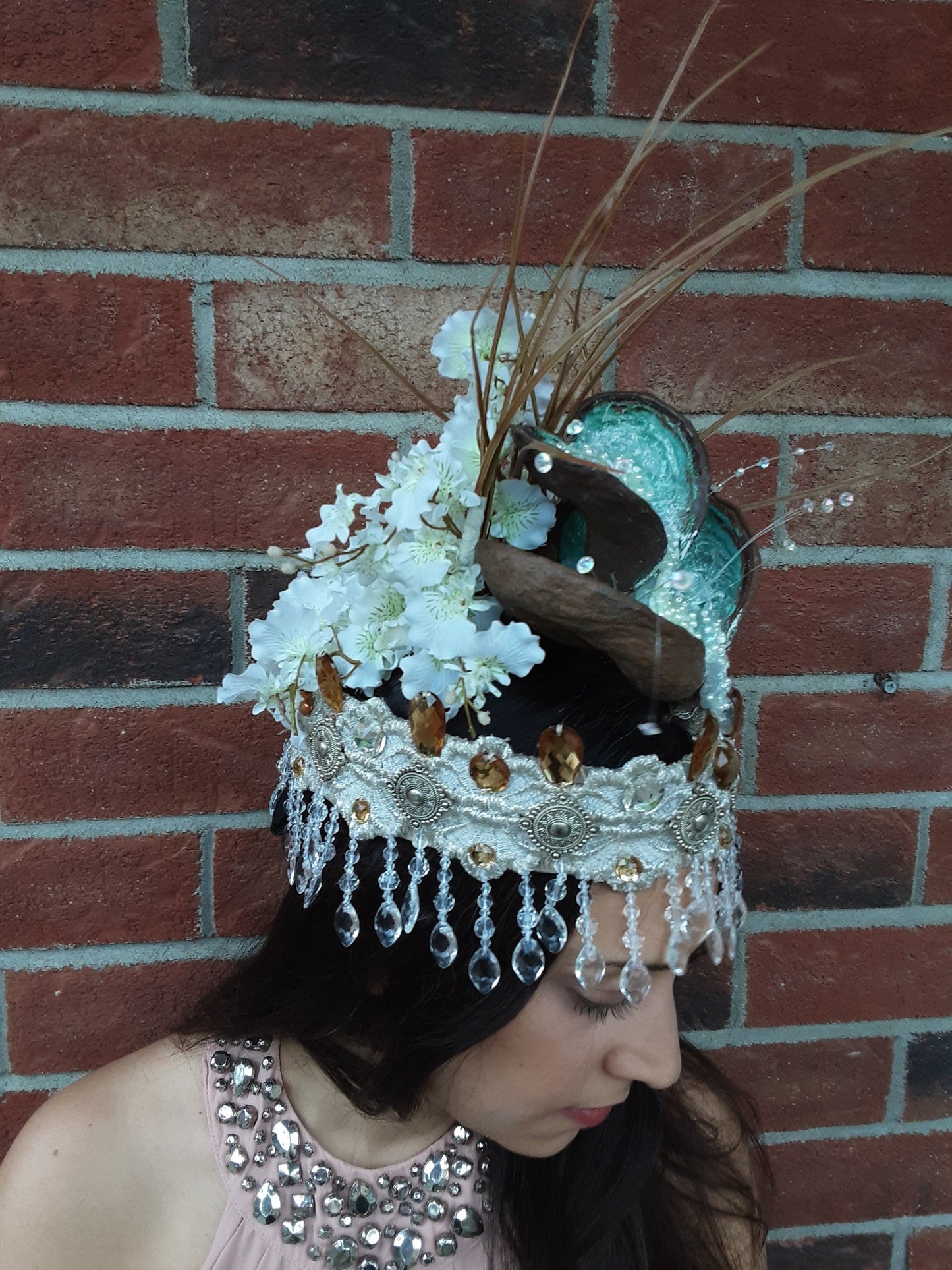 The Cascade Shell Crown