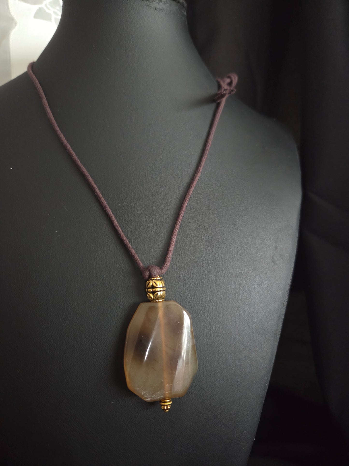 Brown Agate Minimalist Pendant Necklace
